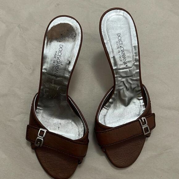 DOLCE & GABBANA CONAC PEBBLE LEATHER SLIDE SANDALS SIZE 6‎ 1/2 - Picture 1 of 8